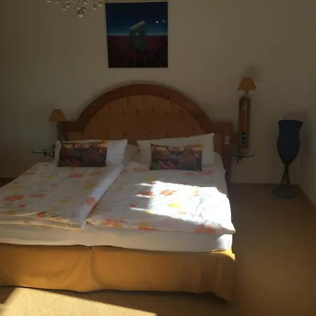 Marie * فيلدبرج